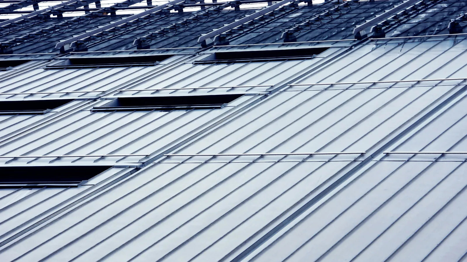 Commercial Roofing, AHK Contracting